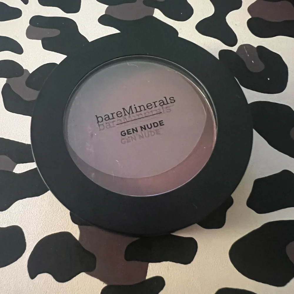 Bareminerals gen nude powder blush BUT FIRST COFFEE BRAND NEW WITHOUT BOX